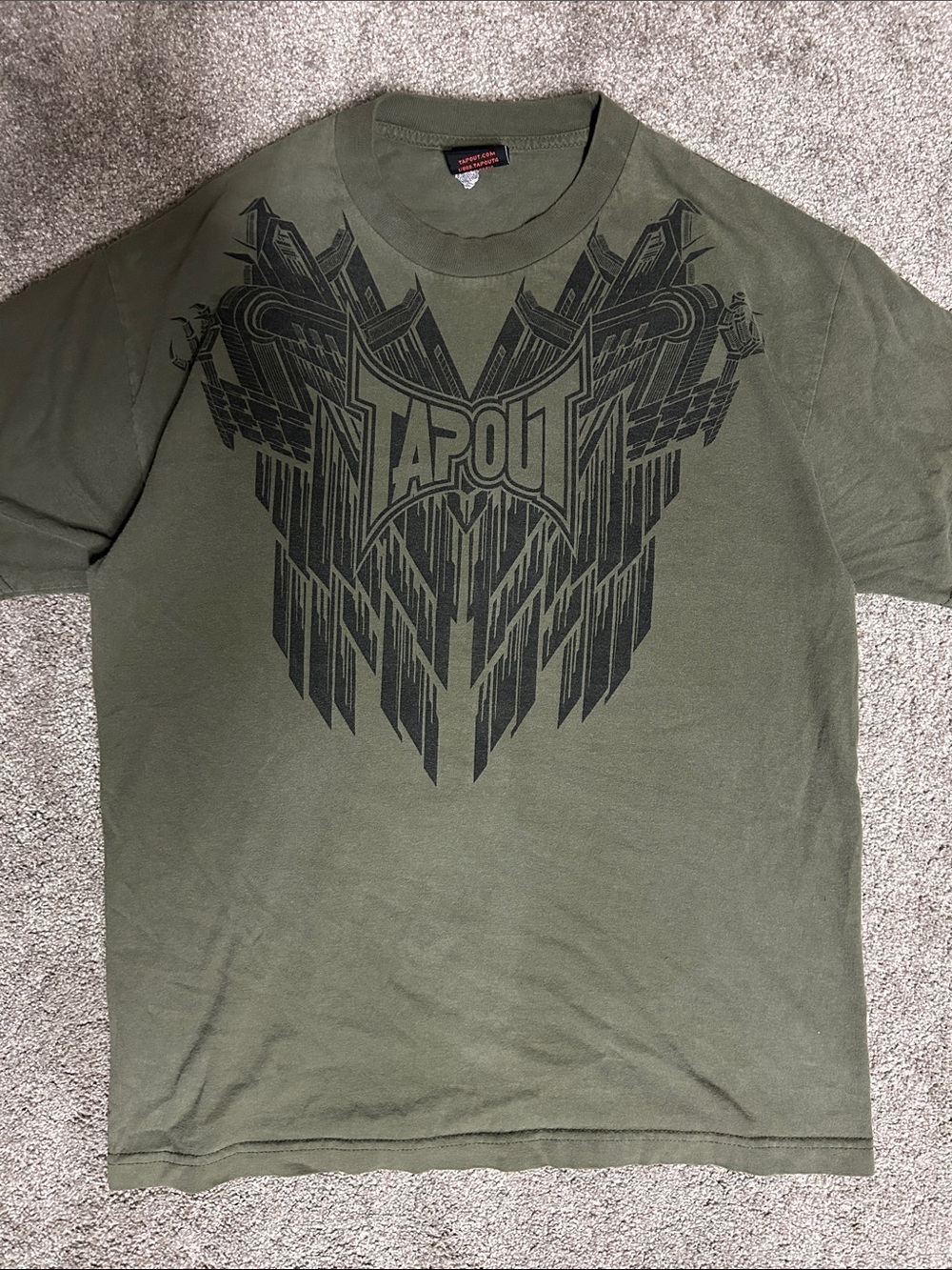 Vintage TAPOUT Green Shirt Y2K